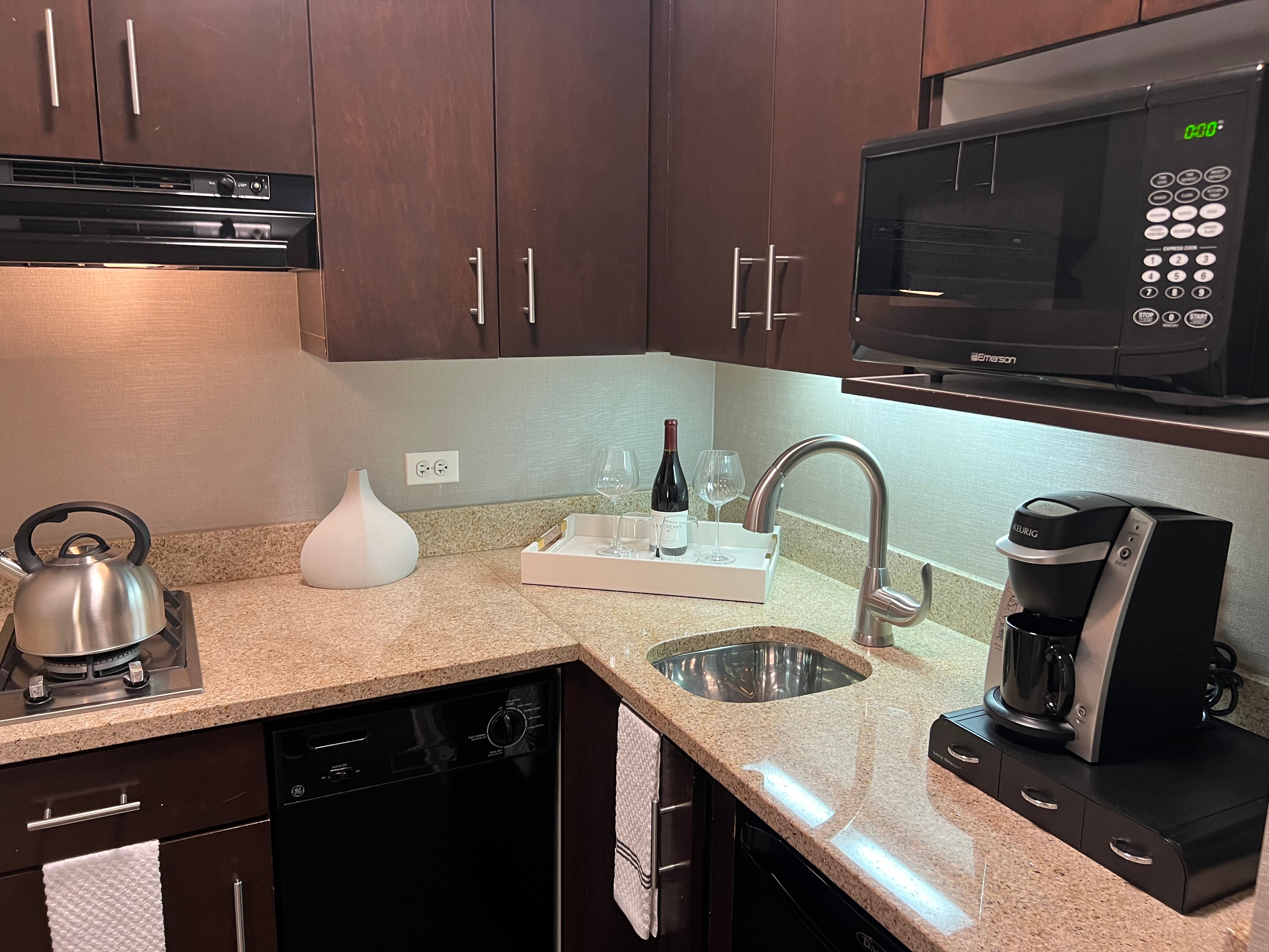 Best Western Plus Hawthorne Terrace 호텔