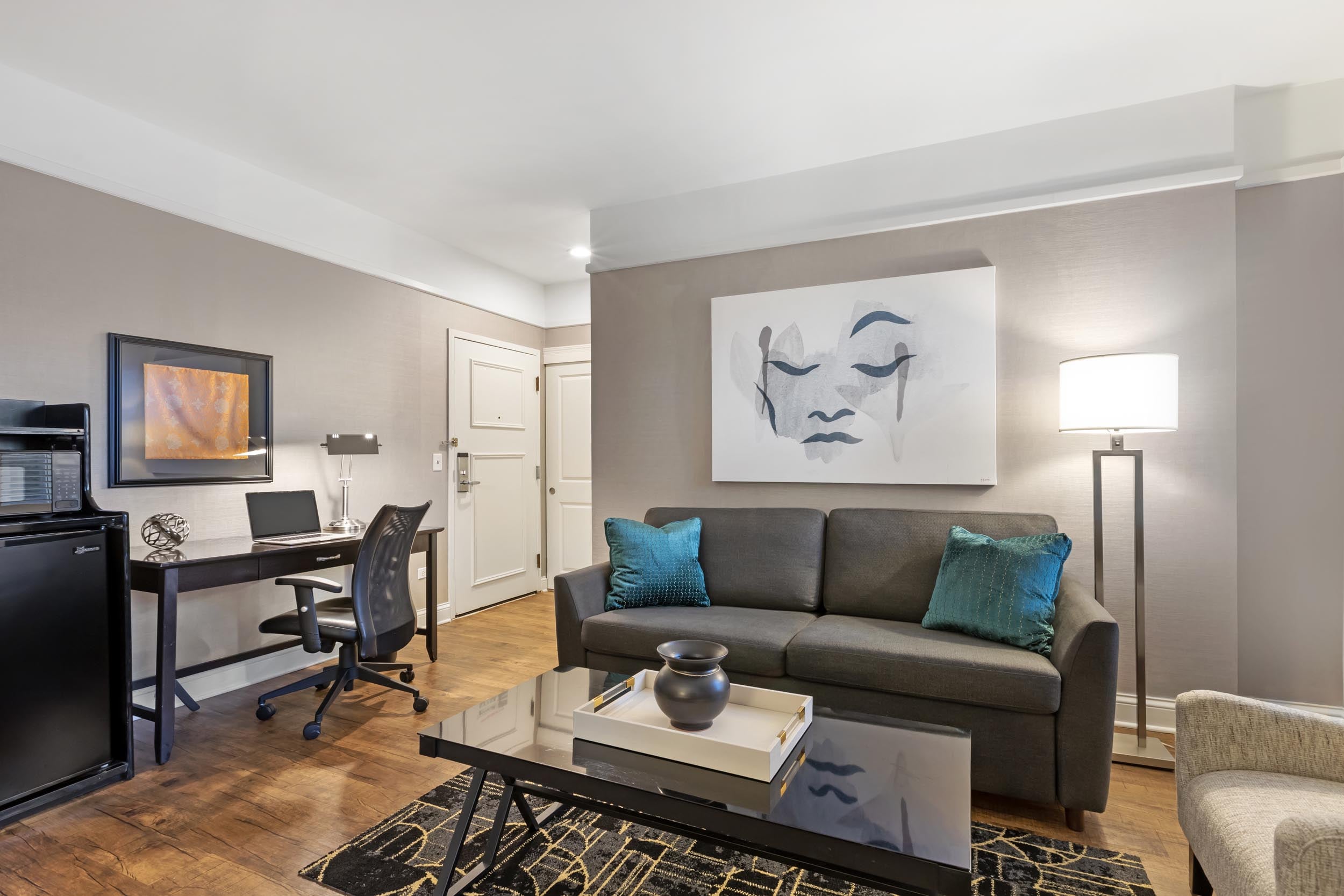 Best Western Plus Hawthorne Terrace 호텔