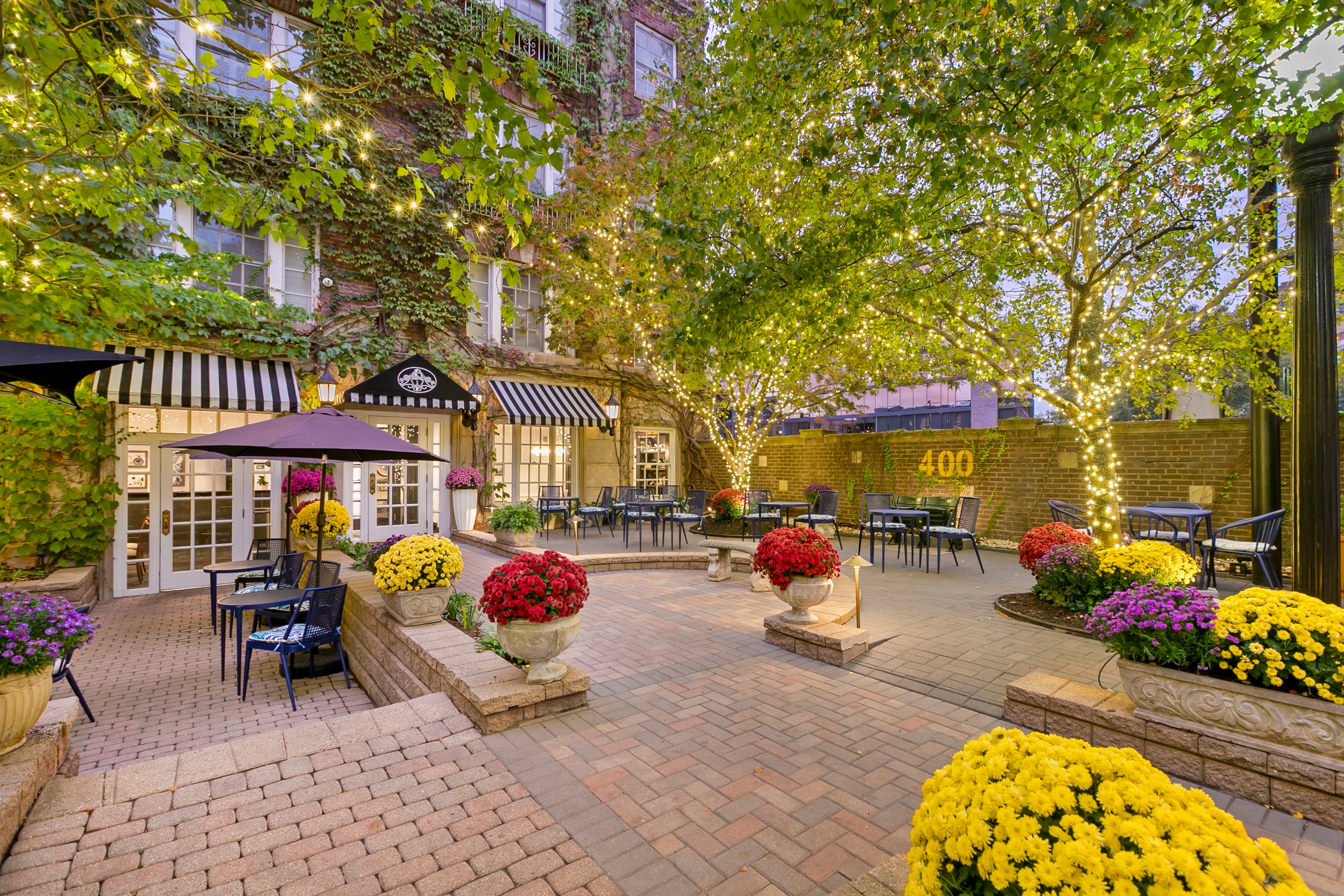 Best Western Plus Hawthorne Terrace 호텔